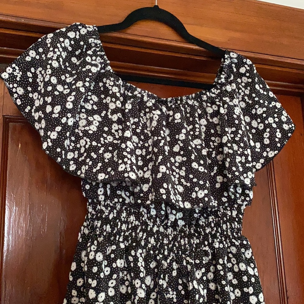 OFF SHOULDER ROMPER - Picture 2 of 2